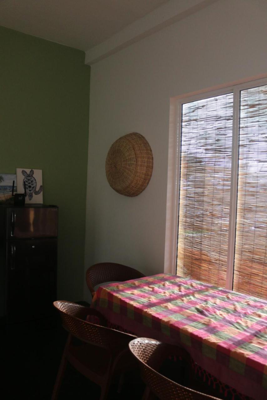 Dinuli Home Stay Ahungalla Extérieur photo